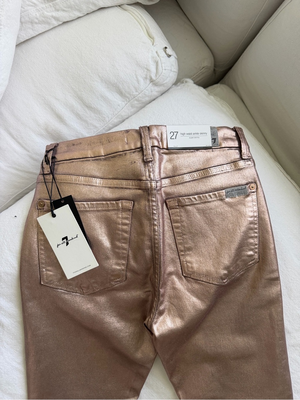 7 For all of mankind Metallic Rose Gold Women's Skinny Jeans - Picture 2 of 4